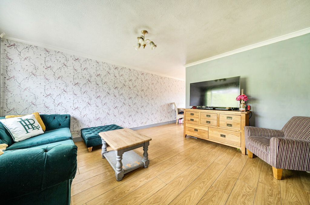 Property photo 2 of 21 Reception