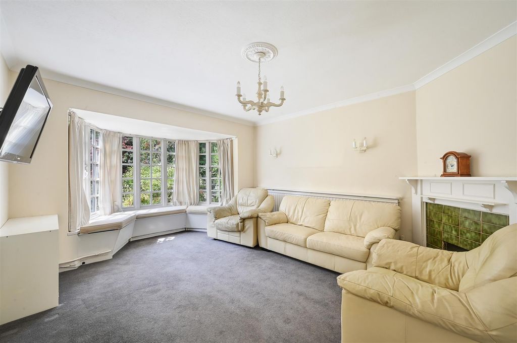 Property photo 2 of 34 Jasmine House- (1).Jpg