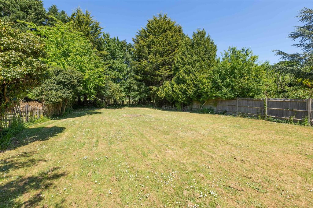 Property photo 2 of 24 Rear Garden
