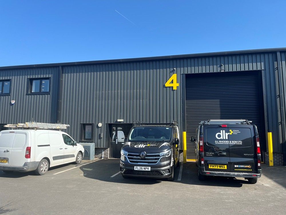 Property photo 1 of 5