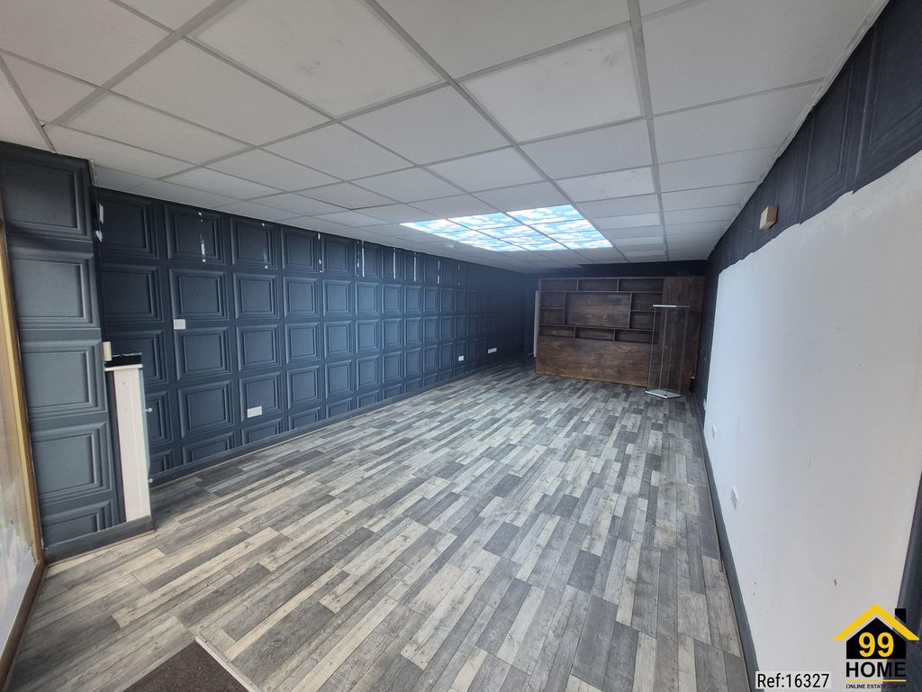 Property photo 3 of 6 Photo 2