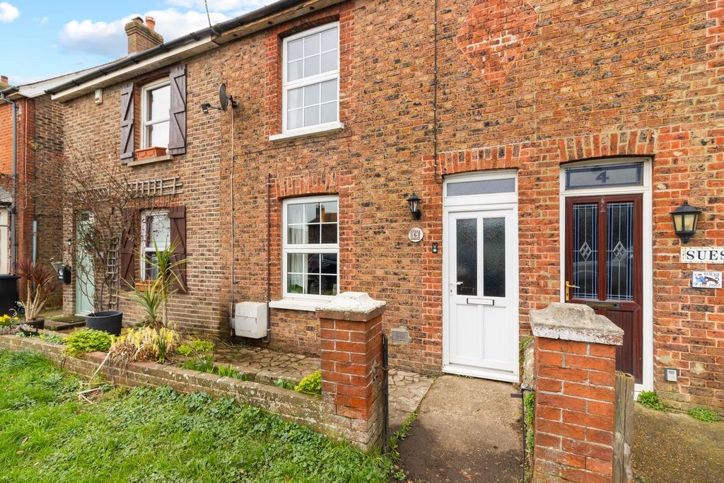 Property photo 1 of 24