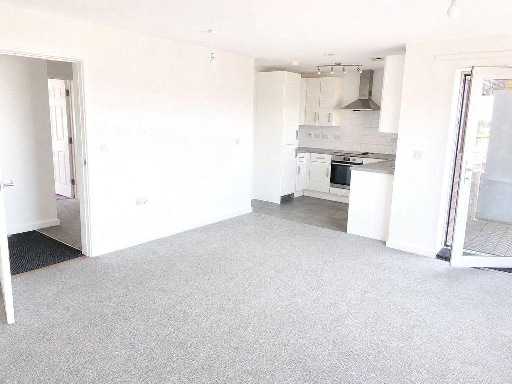 Property photo 3 of 10 Picture No. 05