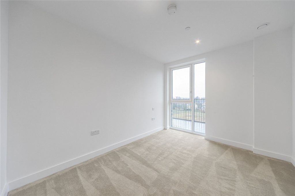 Property photo 3 of 10 Picture No. 07