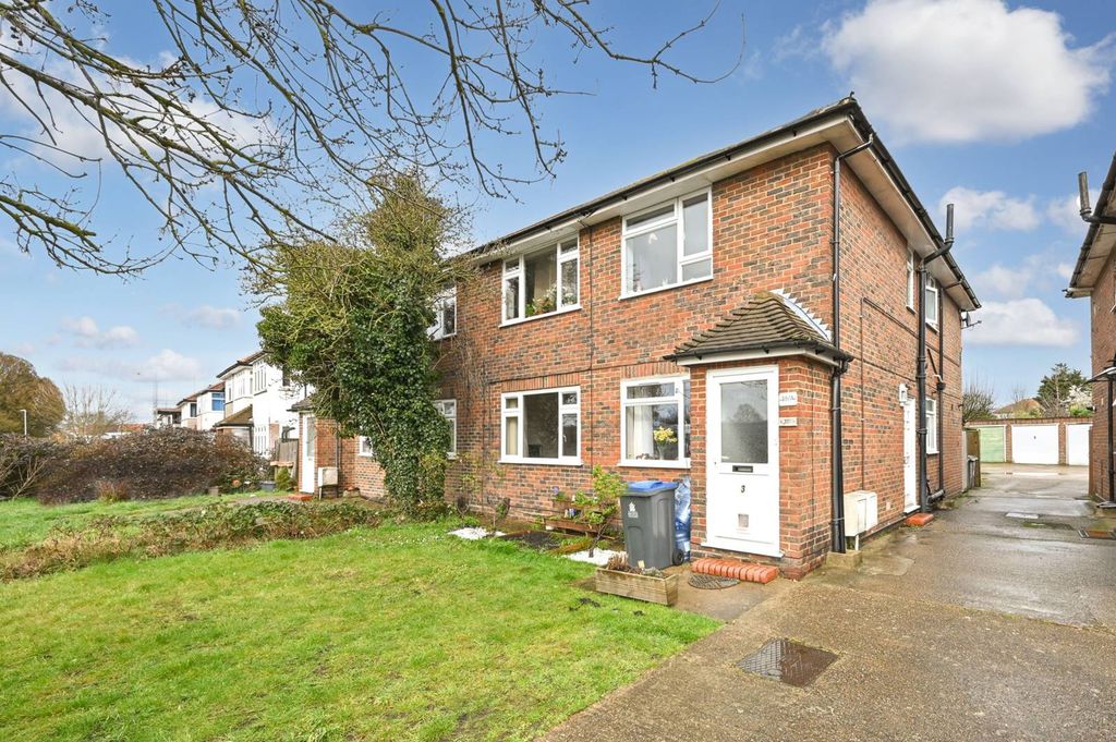 Property photo 1 of 6