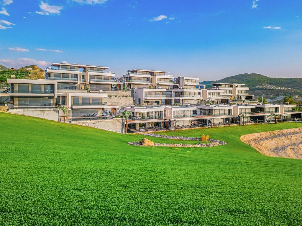 Property photo 3 of 25