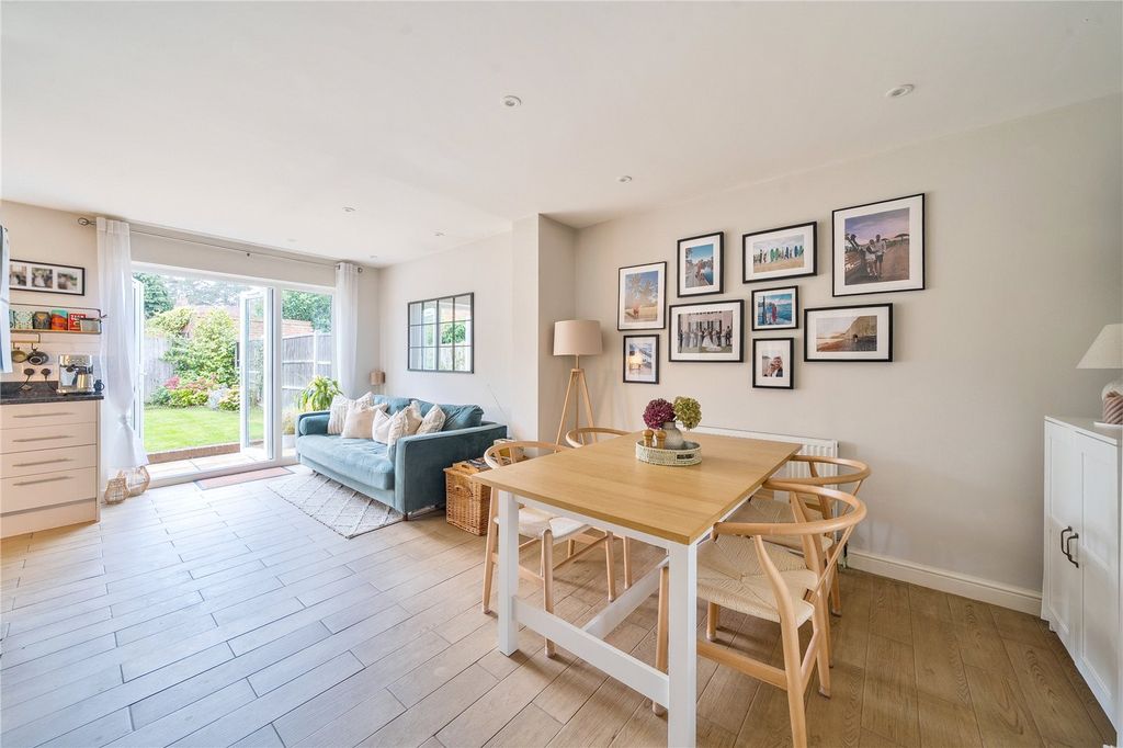 Property photo 3 of 18 Picture No. 08