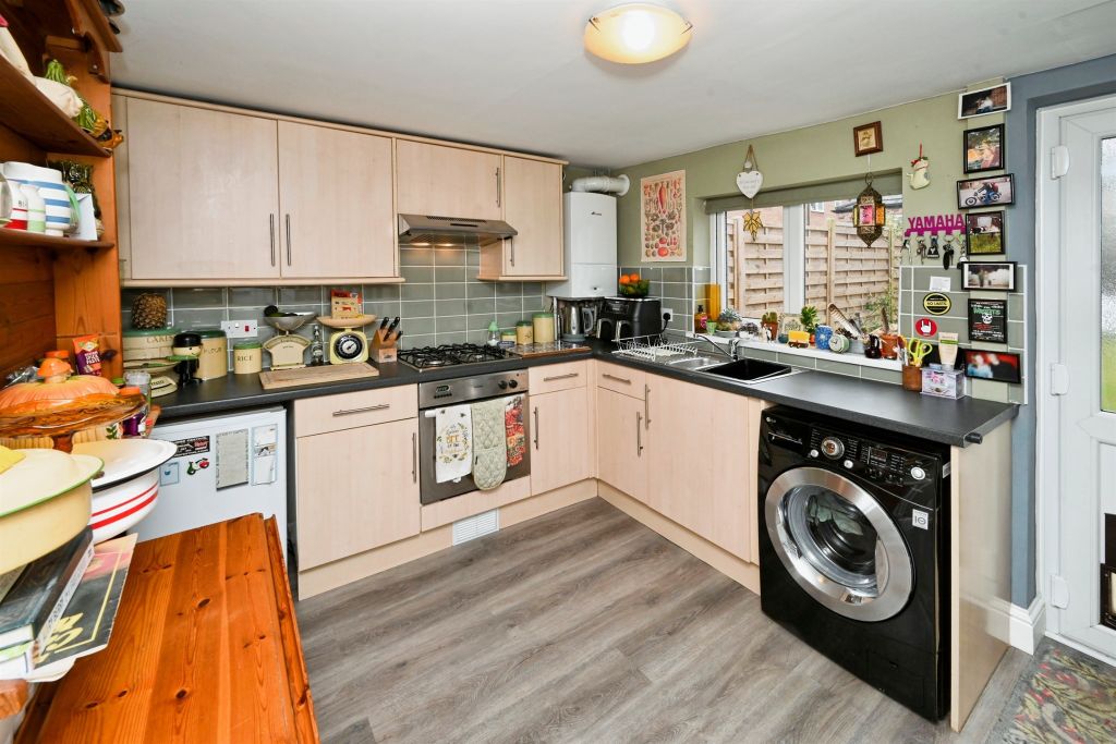 Property photo 2 of 19