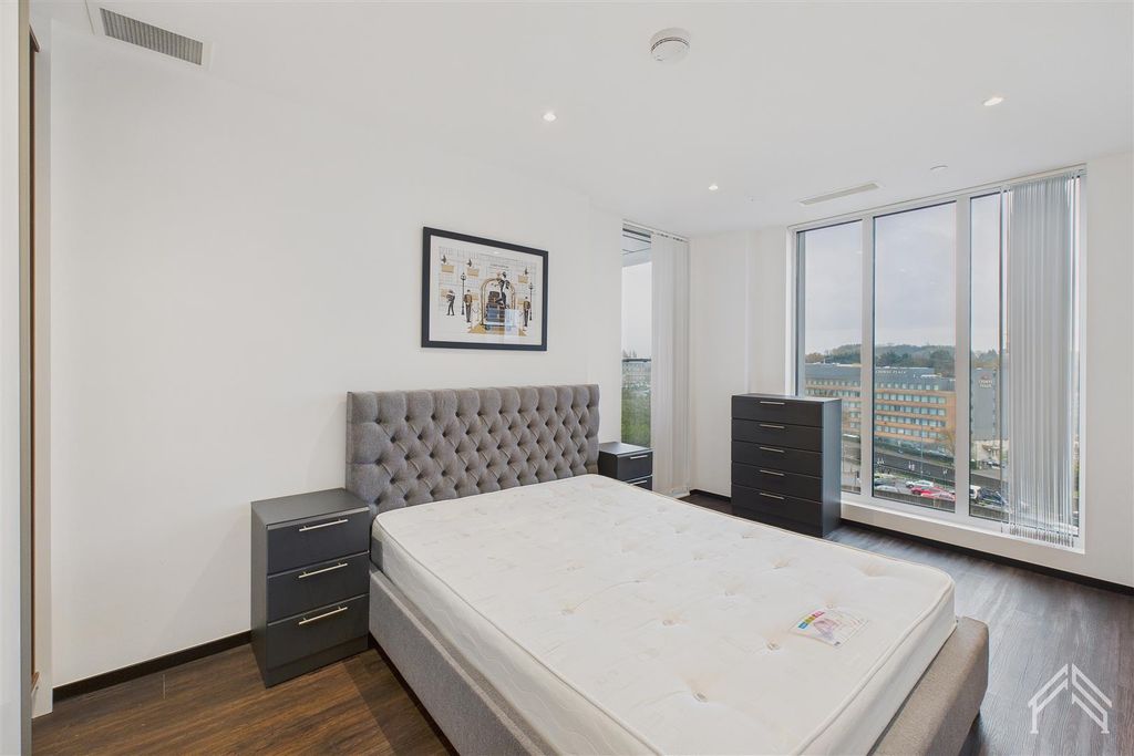 Property photo 3 of 12 4.Jpg