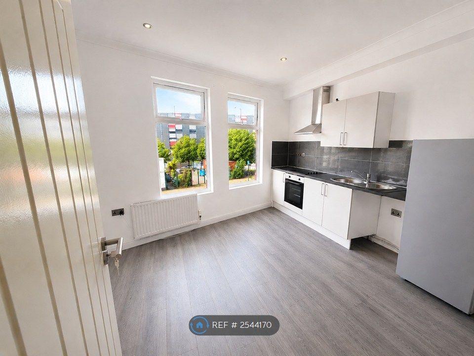 Property photo 2 of 4