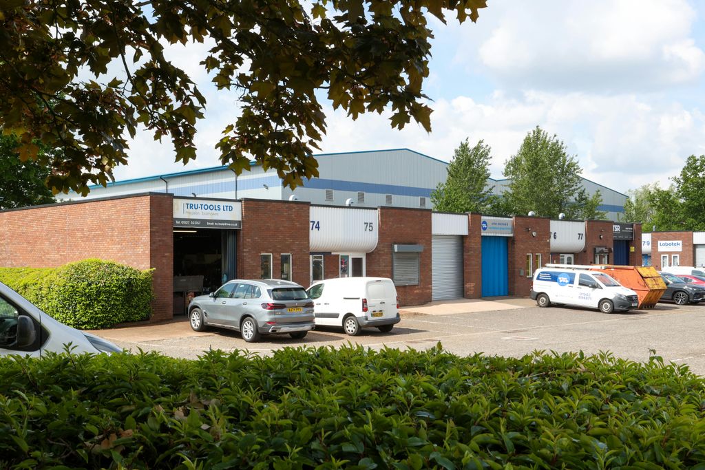 Property photo 1 of 4 23525  Washford Ind Est Ground 19.Jpg