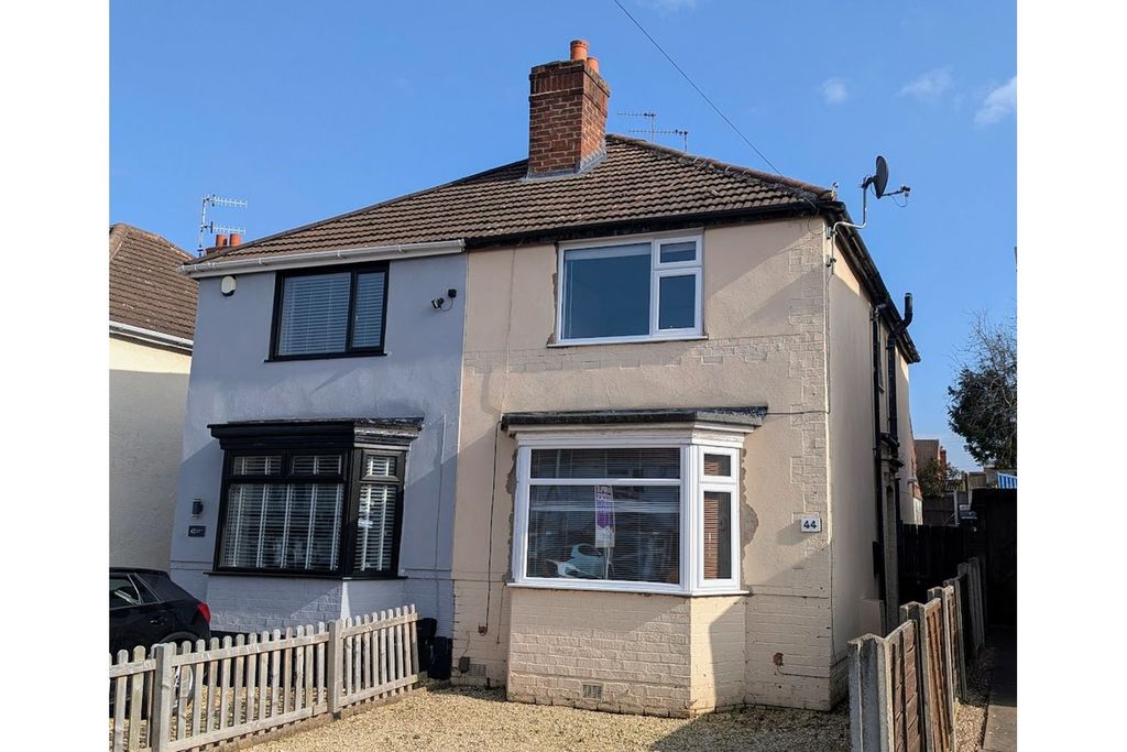 Property photo 1 of 20