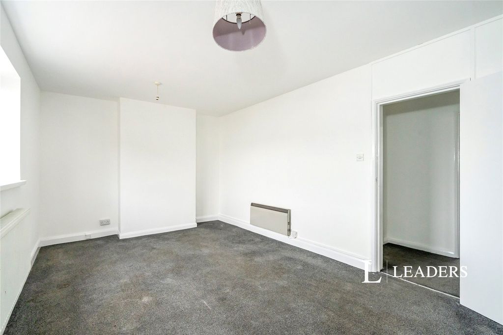 Property photo 1 of 14 Picture No. 17