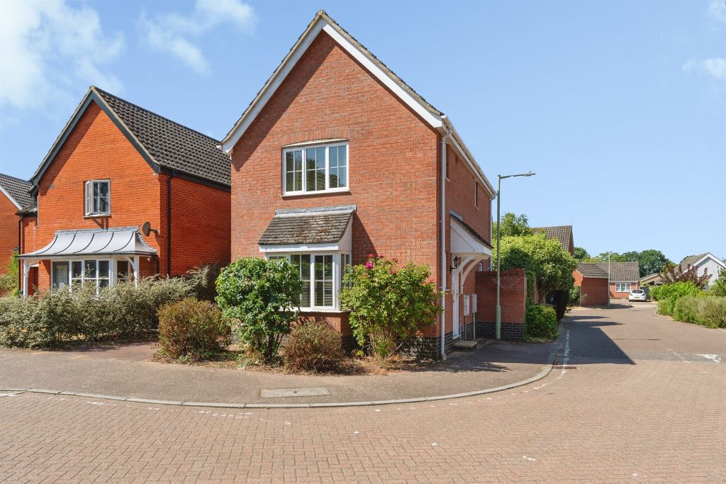 Property photo 1 of 16