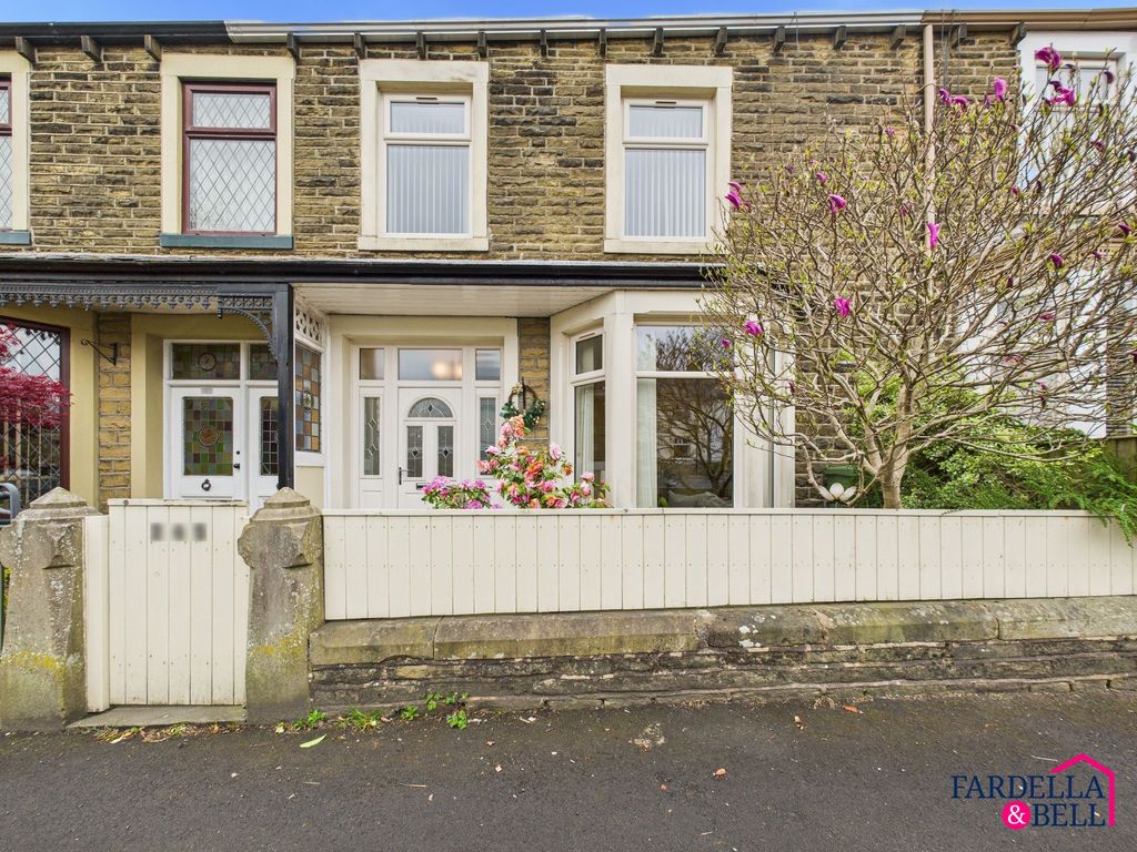 Property photo 1 of 31