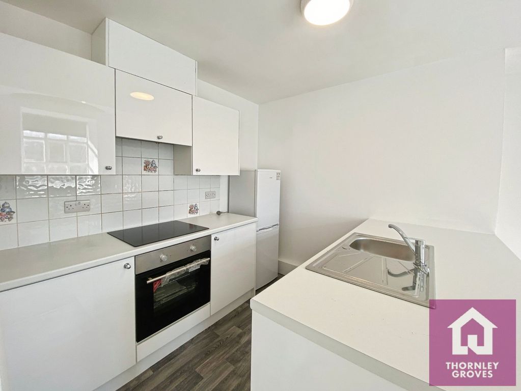 Property photo 2 of 14 Picture No. 24