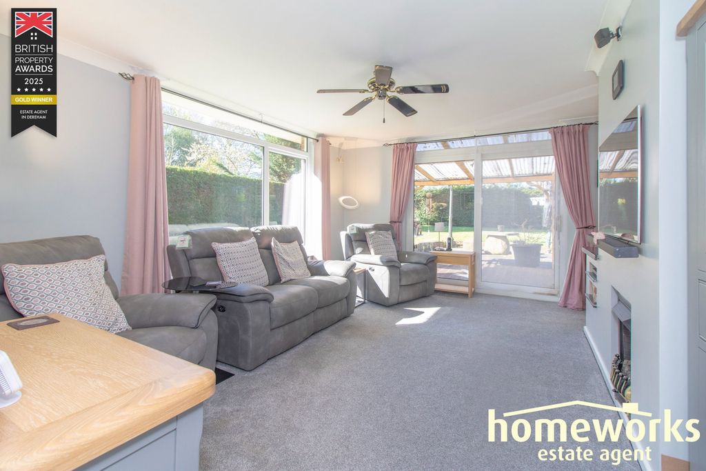 Property photo 3 of 18