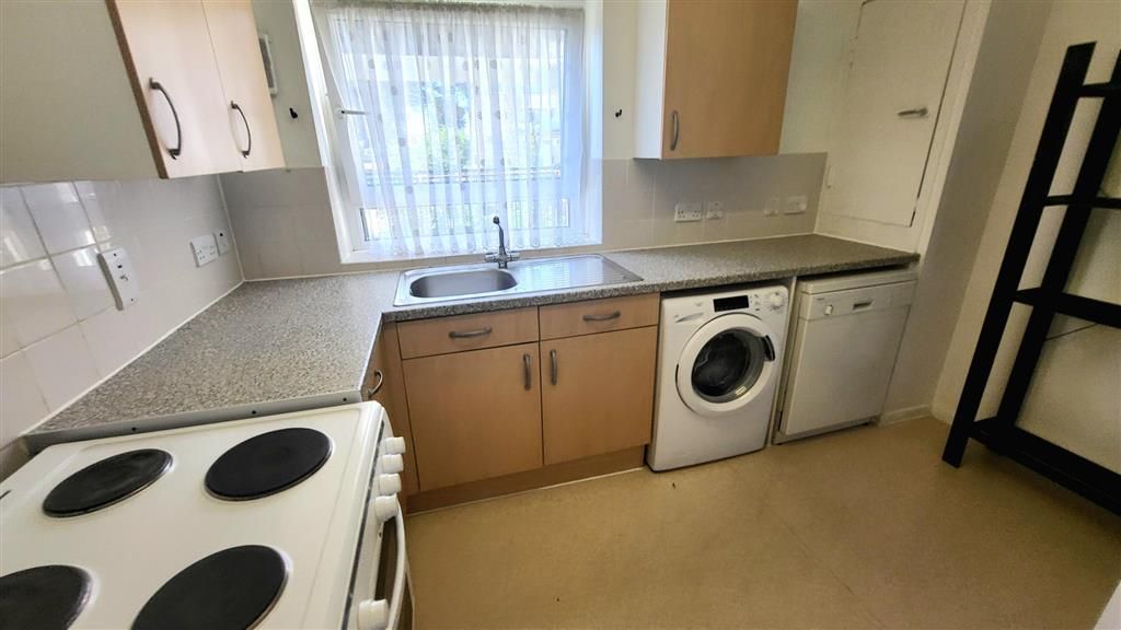 Property photo 3 of 7 Image