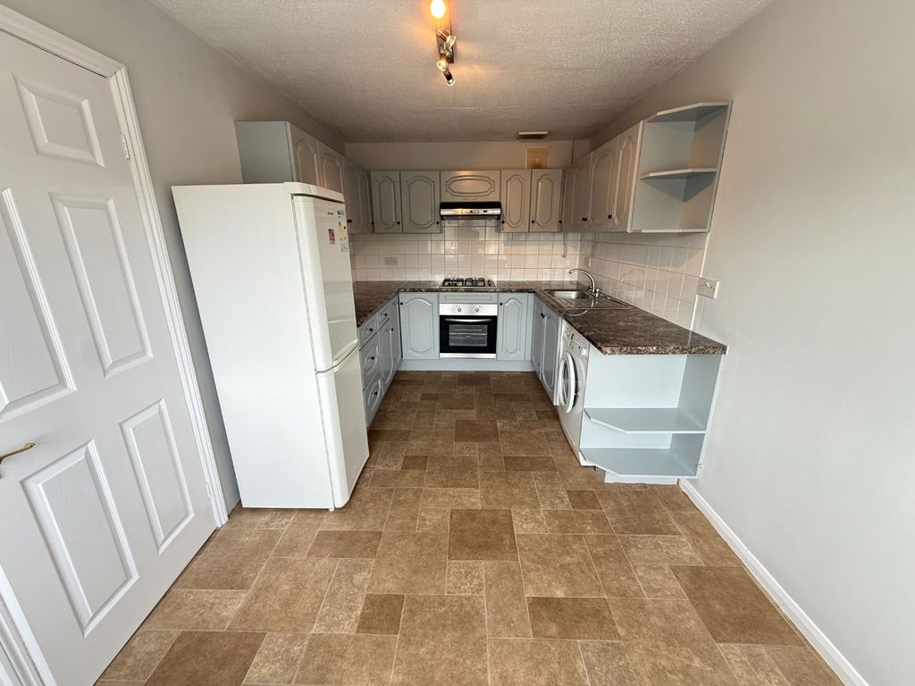Property photo 1 of 7 5119940