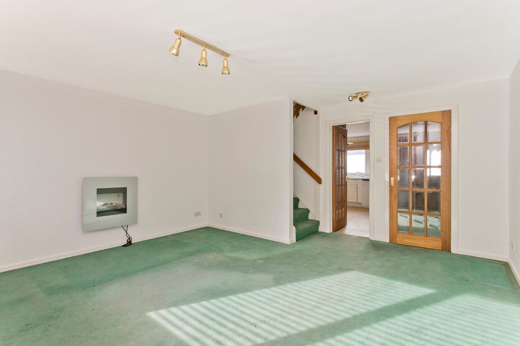 Property photo 3 of 12 Property Image 3