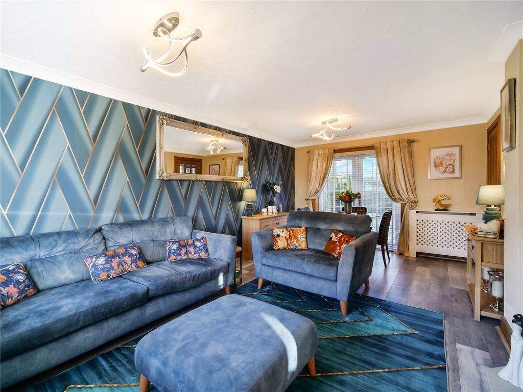 Property photo 3 of 22 Picture No. 07