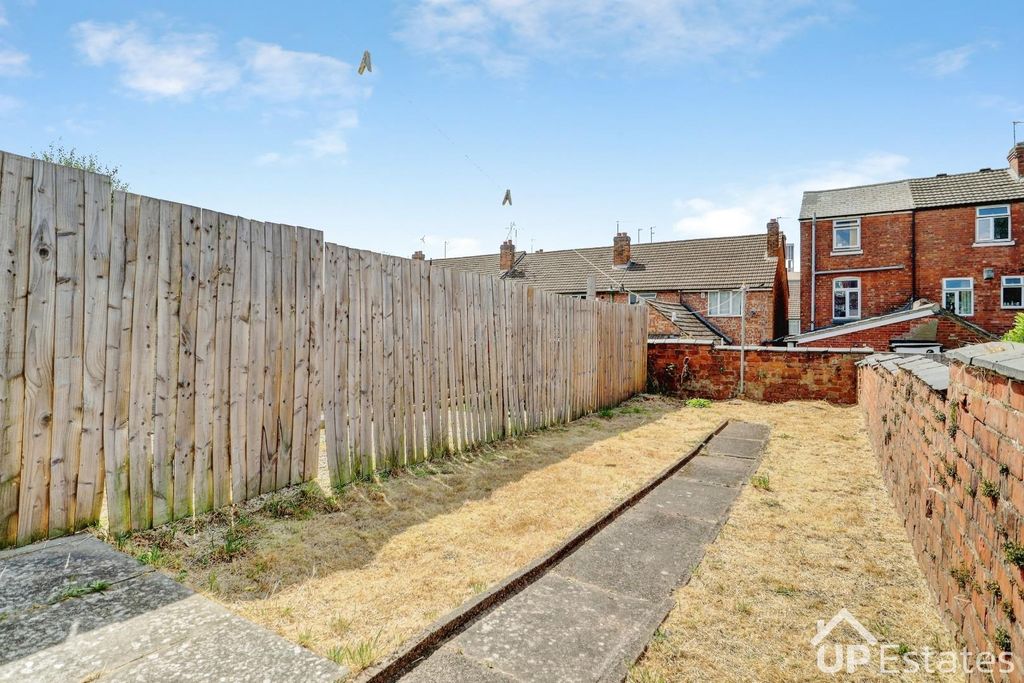 Property photo 2 of 14