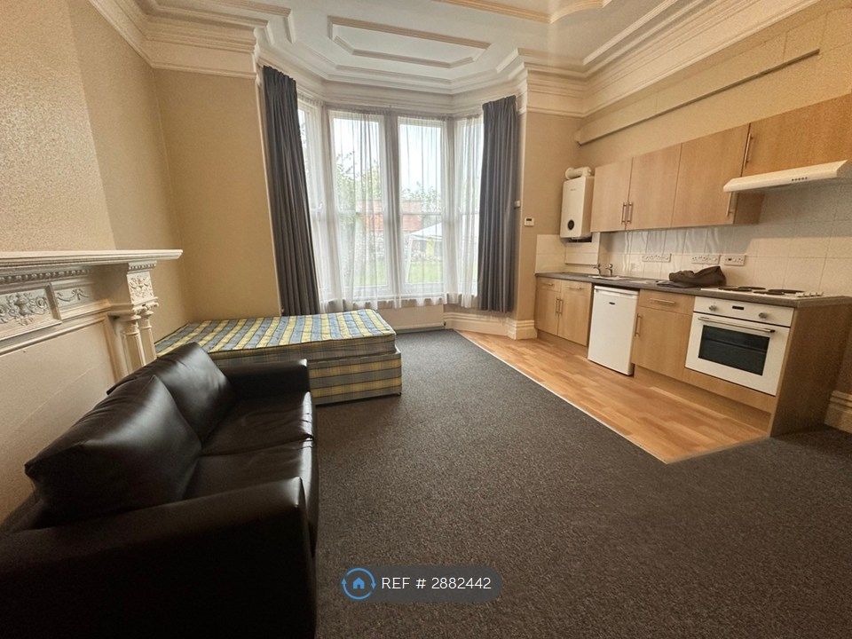 Property photo 3 of 6