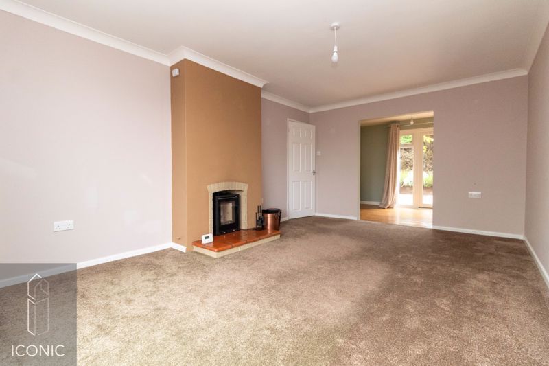 Property photo 3 of 17 Photo 3