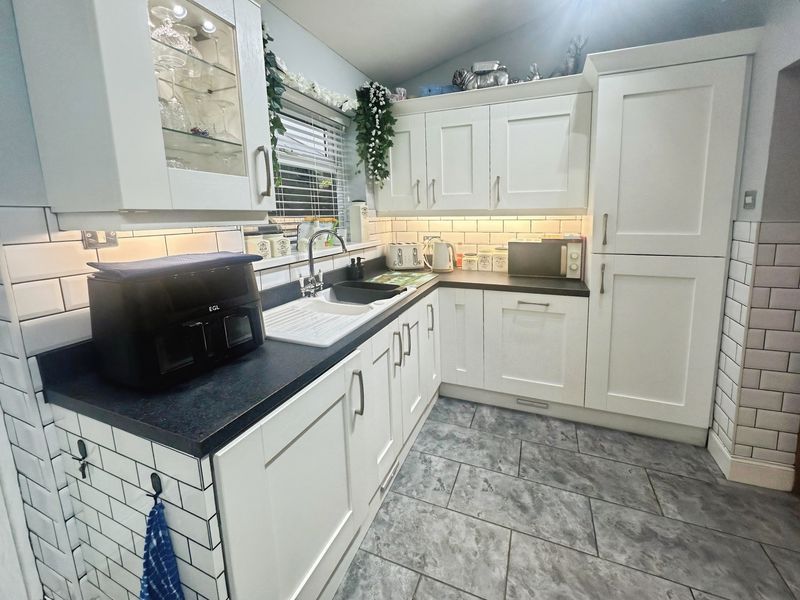 Property photo 2 of 12 Photo 10