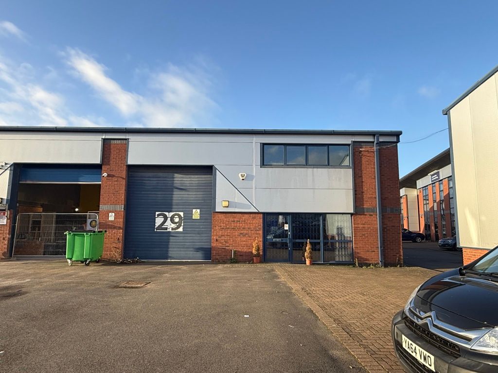 Property photo 1 of 9 Photo 12