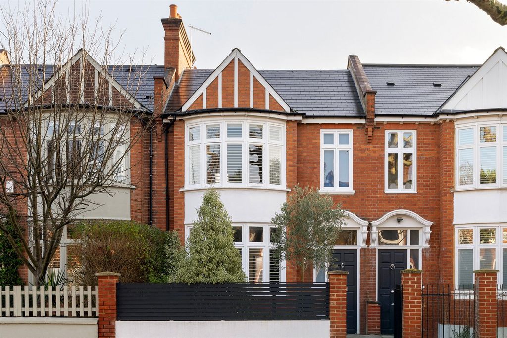 Property photo 1 of 17 Picture No. 02