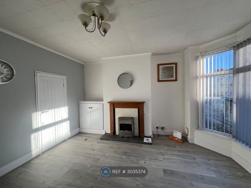 Property photo 3 of 19