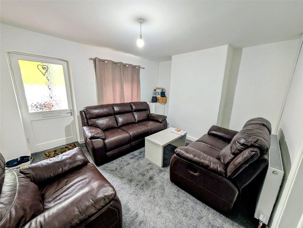 Property photo 3 of 12 Picture No. 07