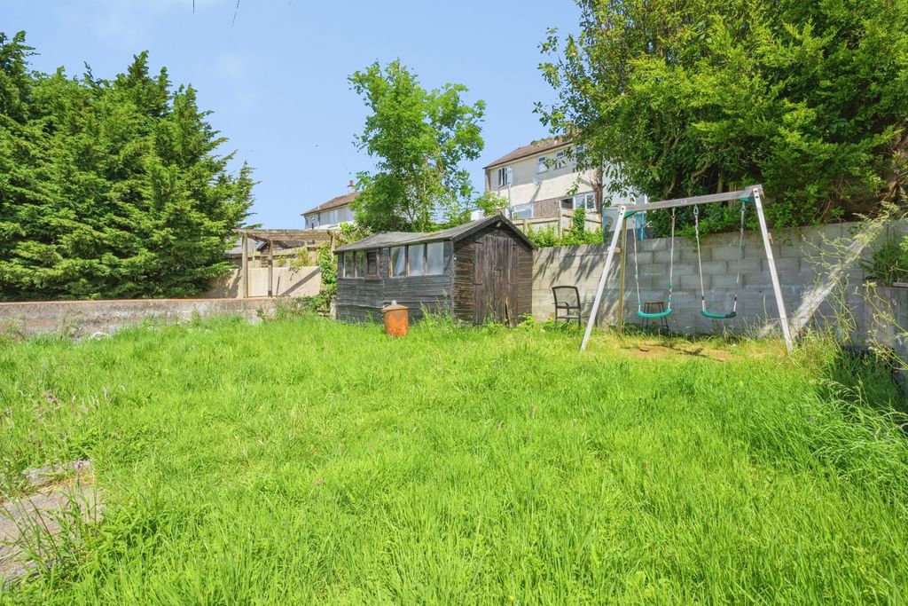 Property photo 2 of 16 Pbox-Img.Jpg