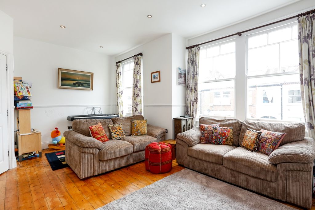 Property photo 2 of 11 Reception Room