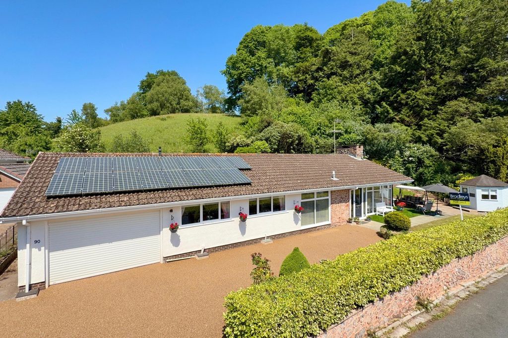 Property photo 1 of 20 Picture No. 32