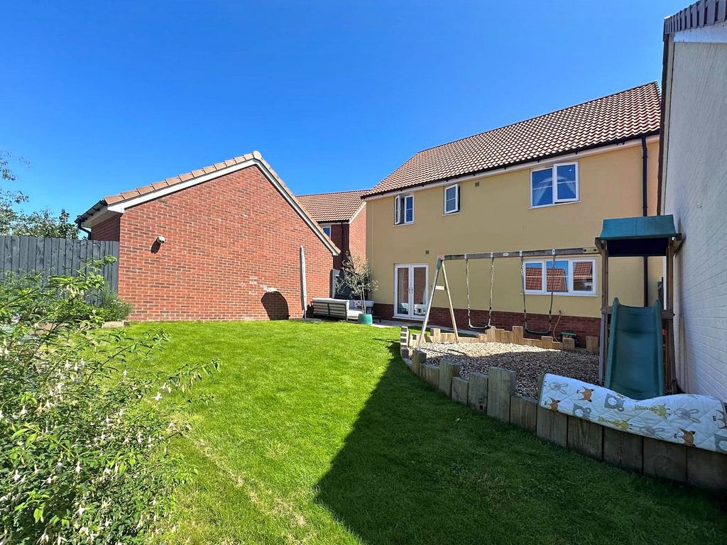 Property photo 2 of 15