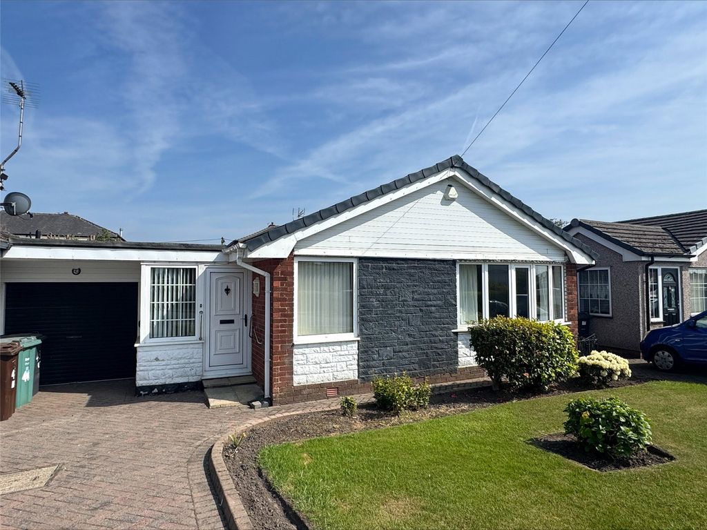 Property photo 2 of 17 Picture No. 80