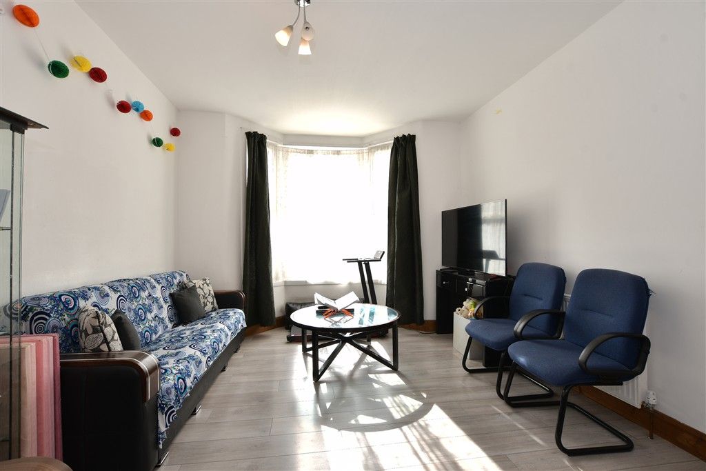 Property photo 2 of 9 Lounge/Dining Room