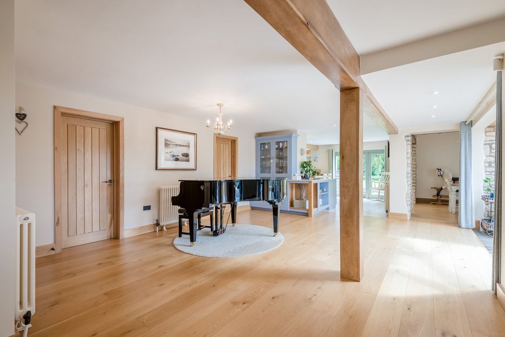 Additional image 6 of 5 bed detached house for saleOld Sodbury, Bristol BS37