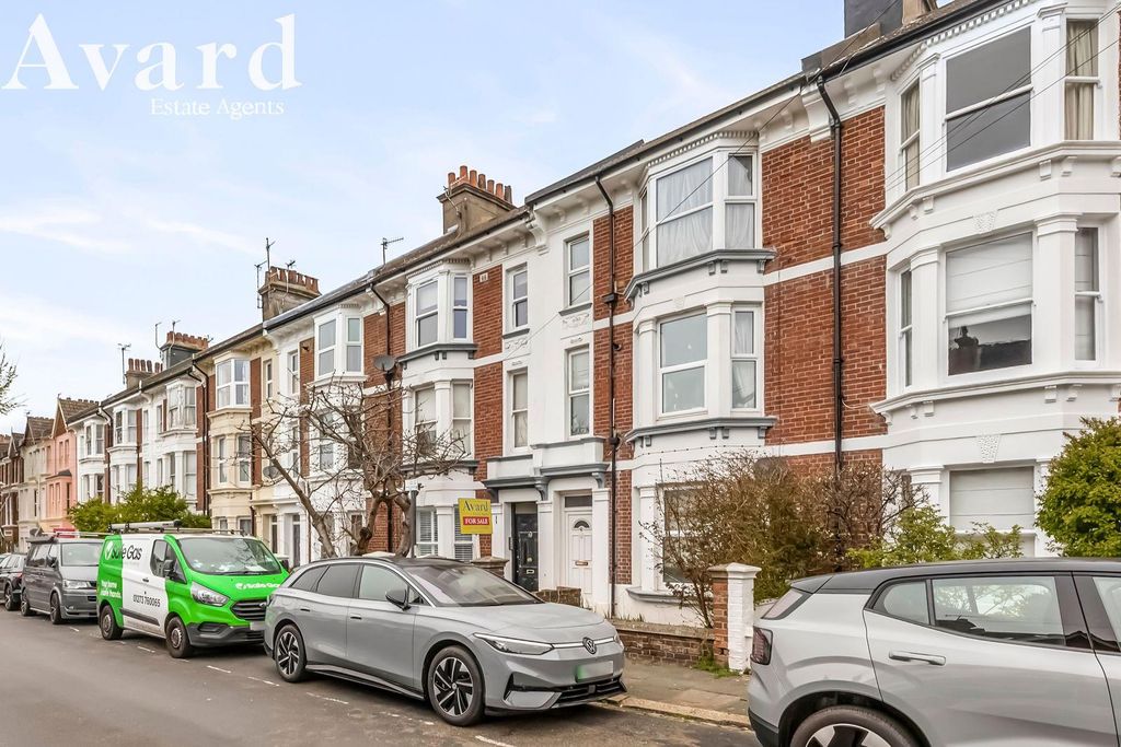 Property photo 1 of 11 14.Jpeg