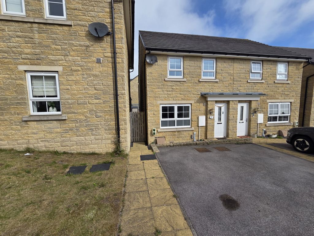 Property photo 1 of 25