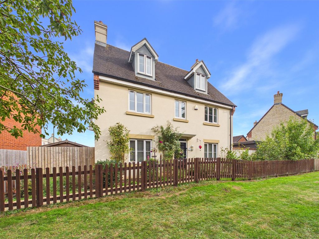 Property photo 1 of 26 Picture No. 35