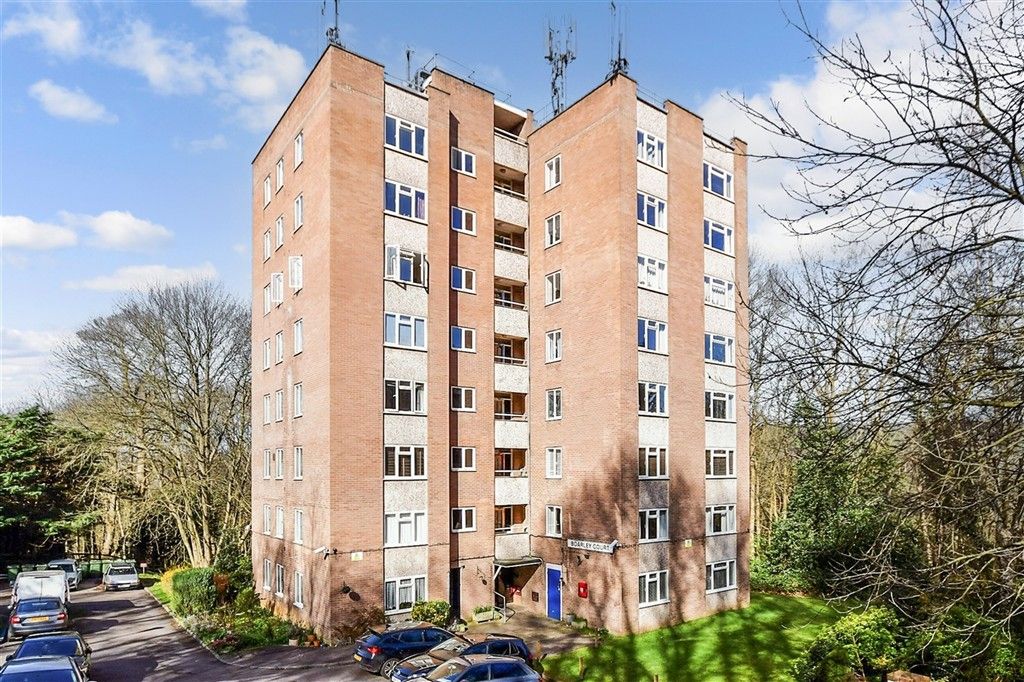 Property photo 3 of 8 External (Web)