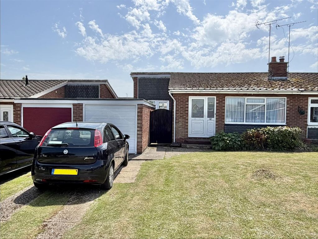 Property photo 1 of 15 Outside Front
