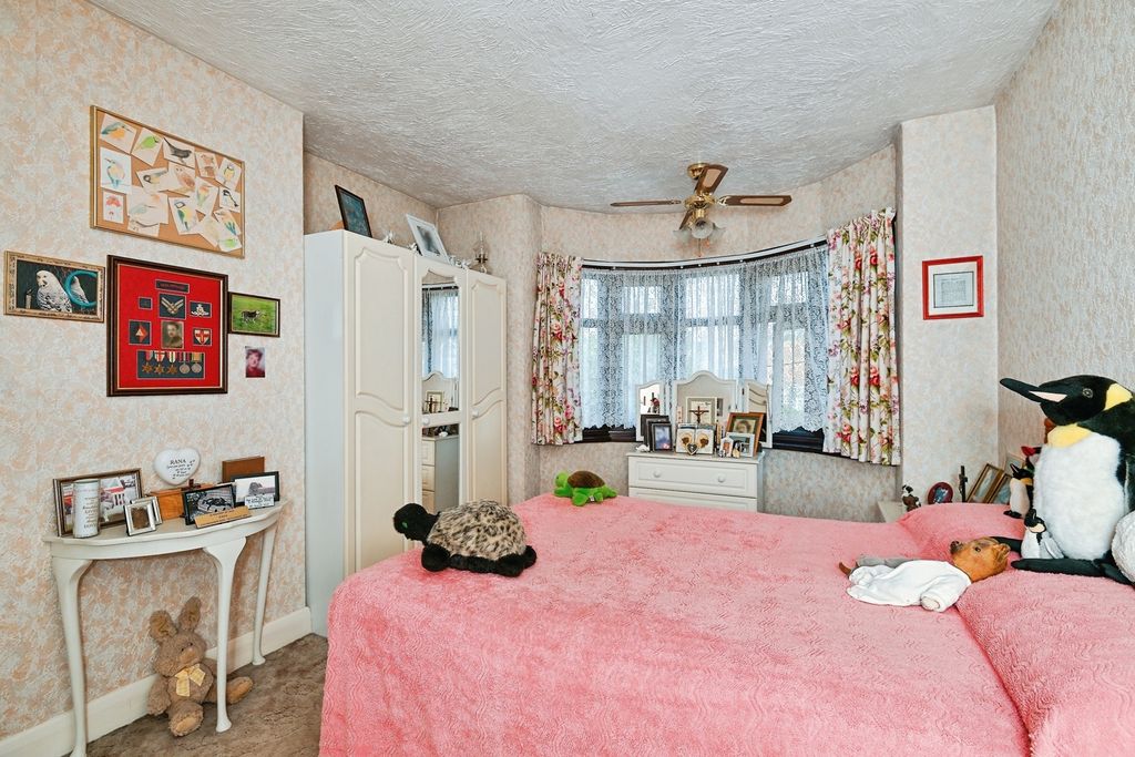Property photo 3 of 12 Pbox-Img.Jpg