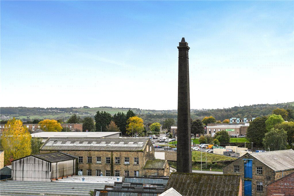 Property photo 2 of 12 View