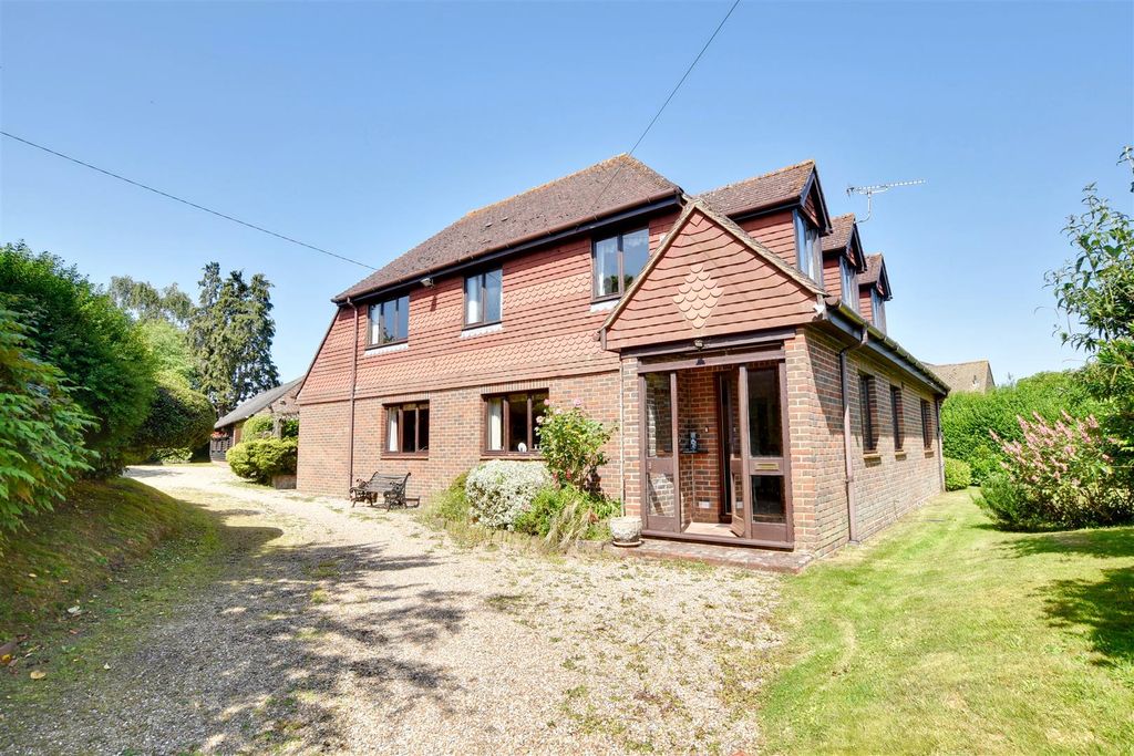 Property photo 1 of 25