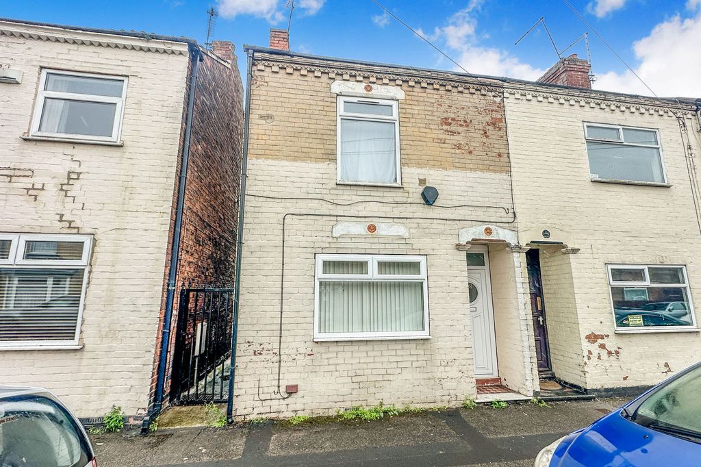 Property photo 1 of 11