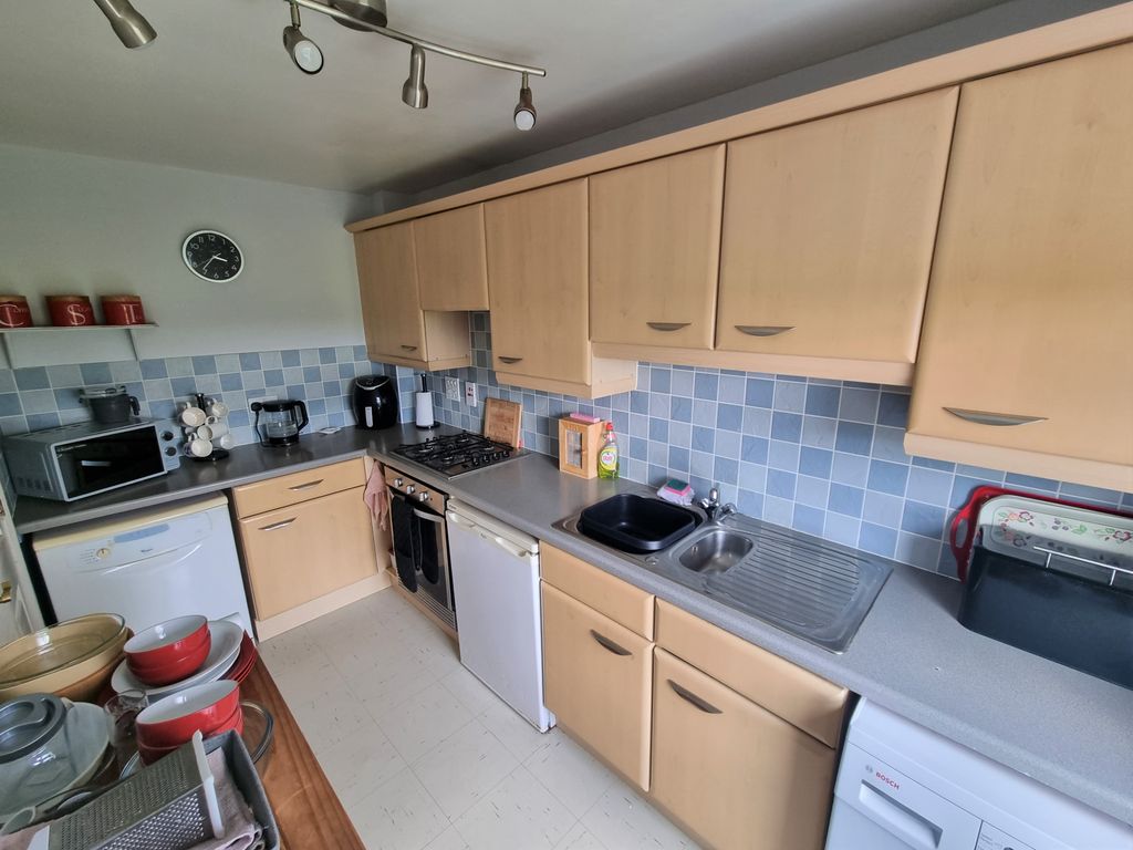 Property photo 3 of 8 Image